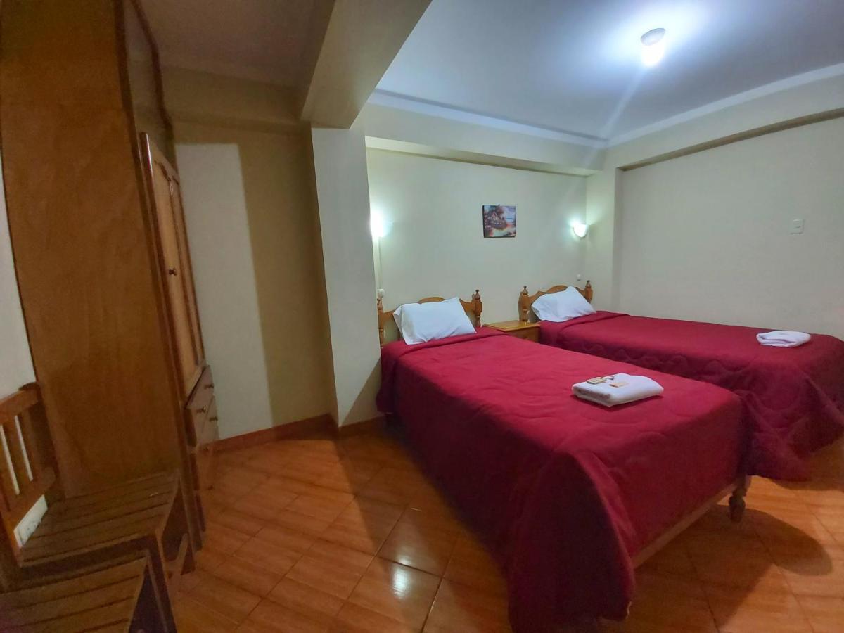 Lhotse Hostel B&B Huaraz  Esterno foto