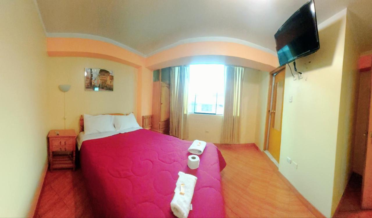 Lhotse Hostel B&B Huaraz  Esterno foto