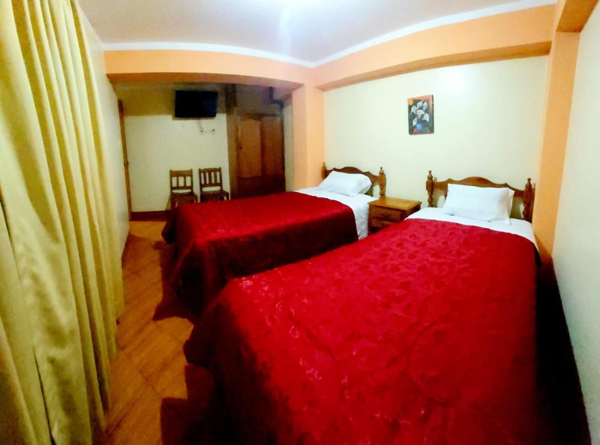Lhotse Hostel B&B Huaraz  Esterno foto