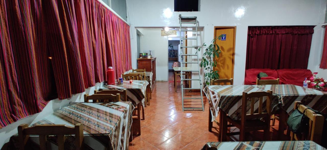 Lhotse Hostel B&B Huaraz  Esterno foto
