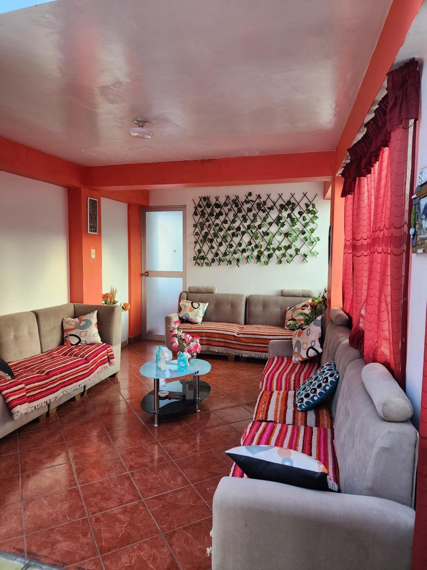 Lhotse Hostel B&B Huaraz  Esterno foto