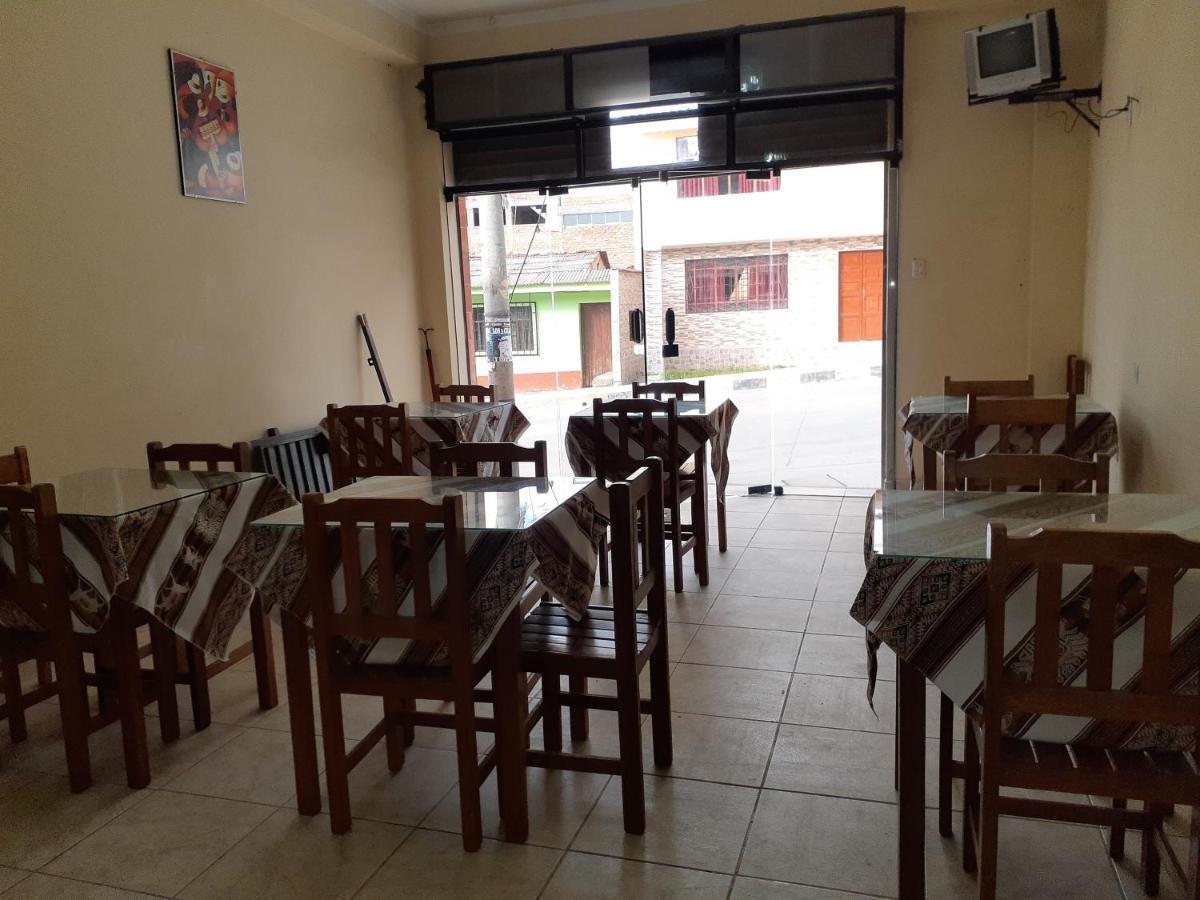 Lhotse Hostel B&B Huaraz  Esterno foto
